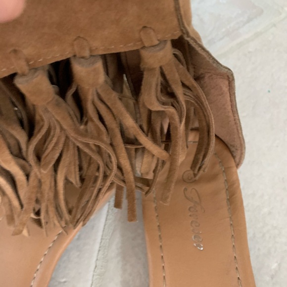 Fringed Sandles - Picture 4 of 4